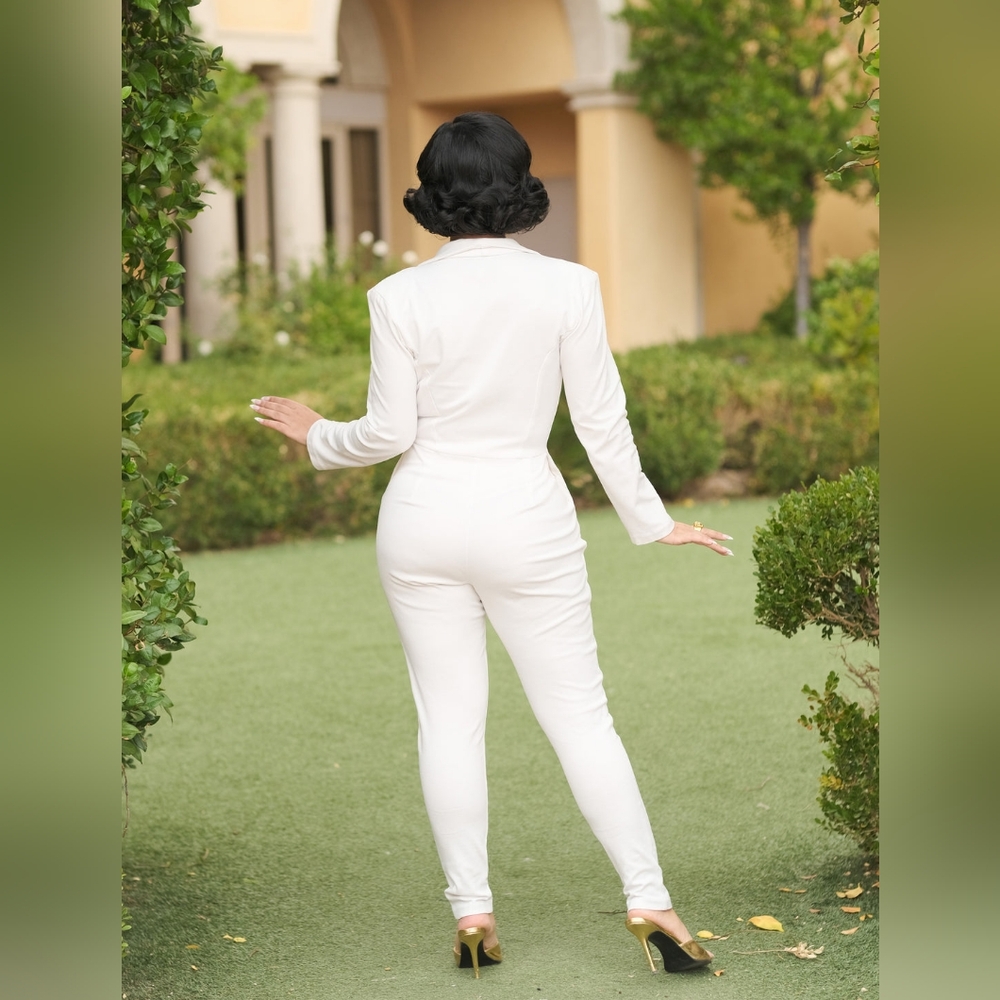 VINTAGE VANDALIZM Dapper Dietrich Jumpsuit (Ivory) - Picture 2 of 6